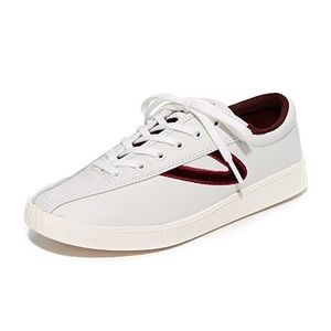 Tretorn Nylite 15 Plus Sneakers, Gently worn, 6.5